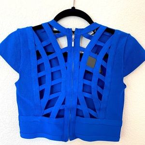 Cut out Crop Top